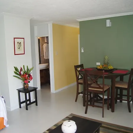 Alva Mae Apartment Ocho Rios Exterior photo