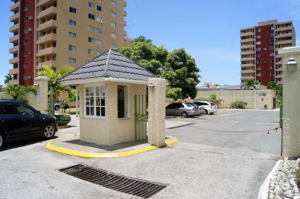 Alva Mae Appartamento Ocho Rios
